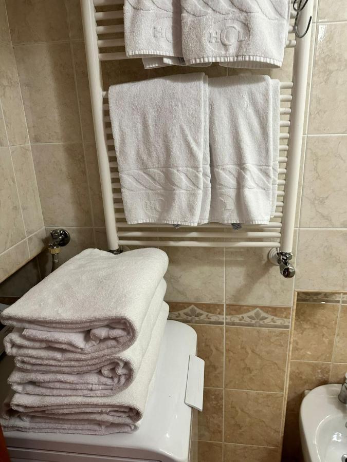 Roma Chic Residenza Gemelli Apartment Luaran gambar