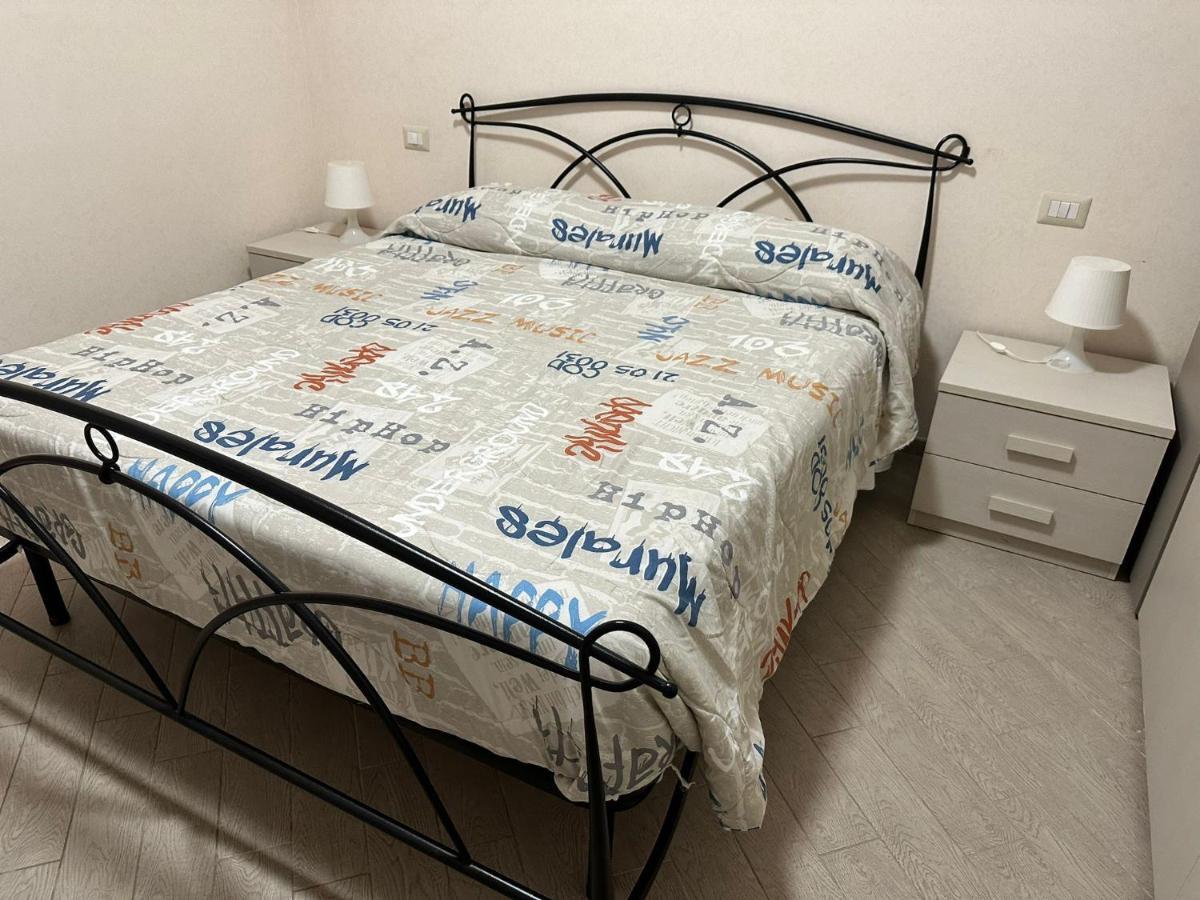 Roma Chic Residenza Gemelli Apartment Luaran gambar