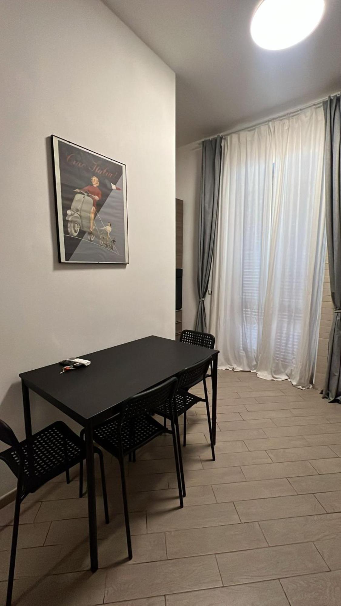 Roma Chic Residenza Gemelli Apartment Luaran gambar